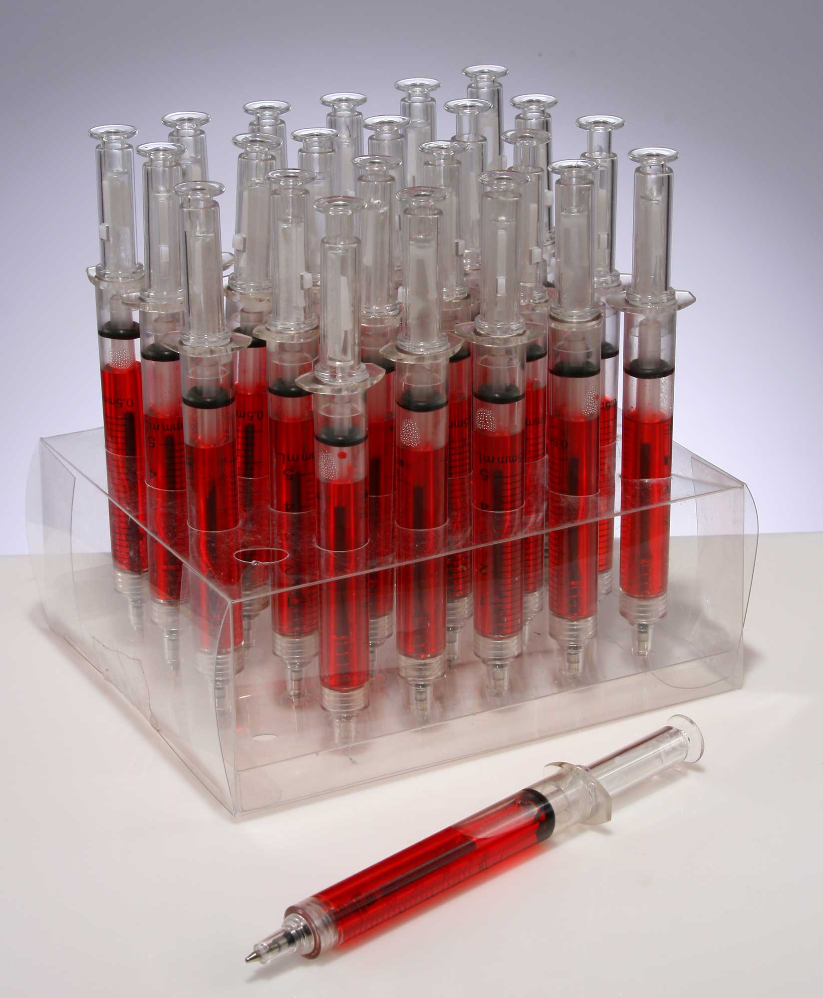 SYRINGE PEN RED